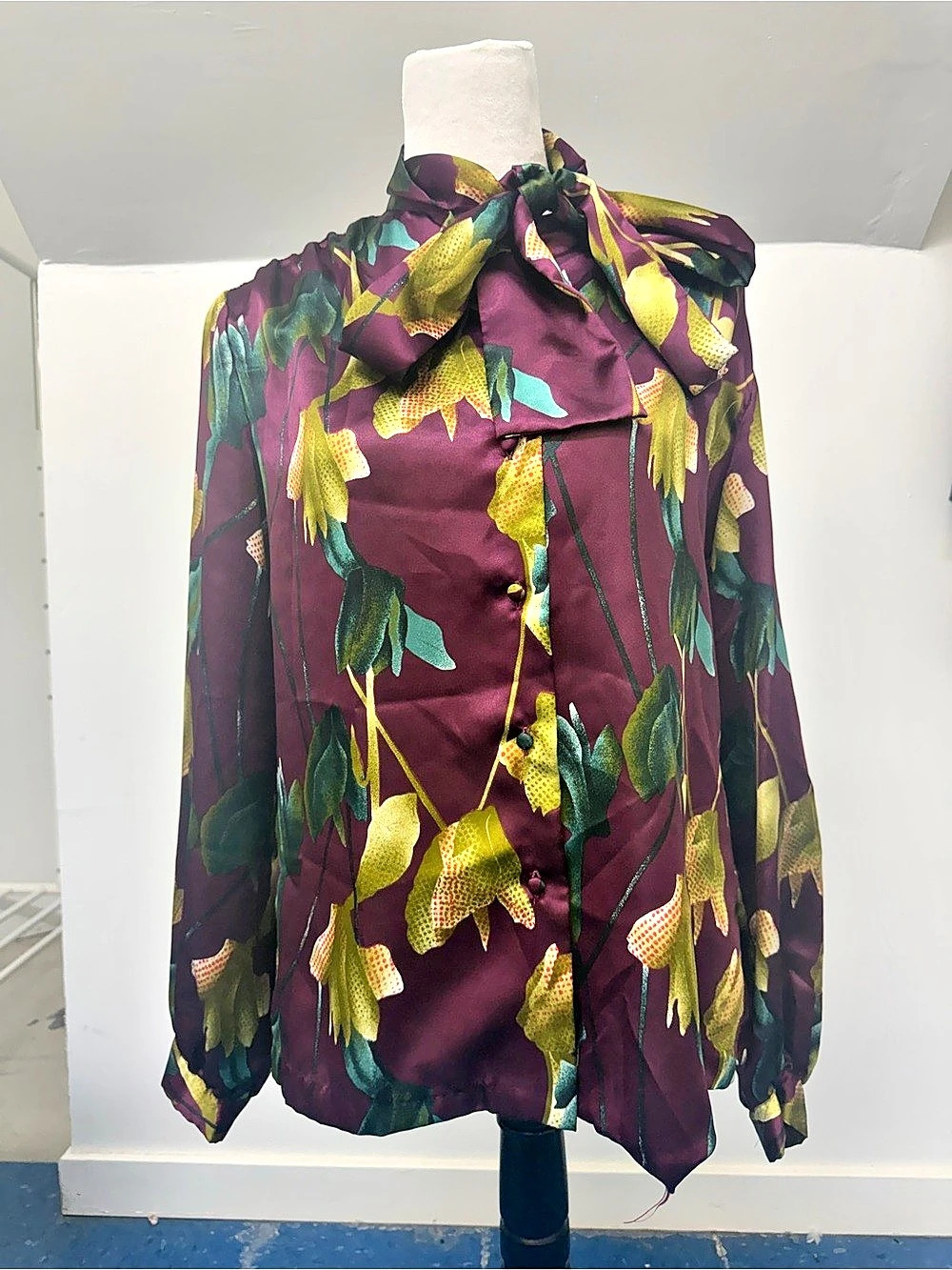 Vintage Lady Manhattan Floral Blouse Purple & Green Size 12